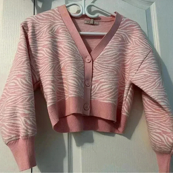 White and pink cardigan button up  from BCBG In size Xxs - Picture 2 of 3